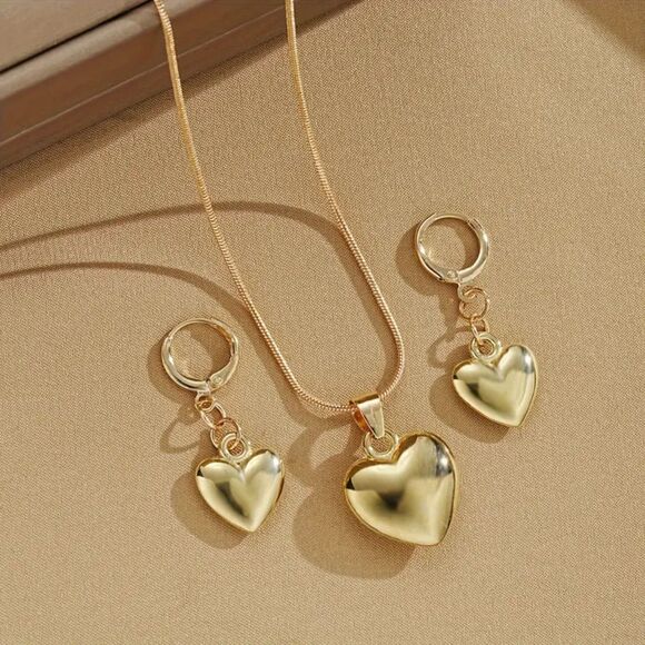 Adorable Heart Jewelry Set - Picture 3 of 3